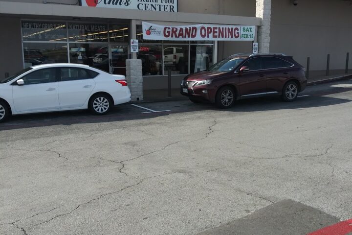 Ann’s Health Food Center & Market – Red Bird