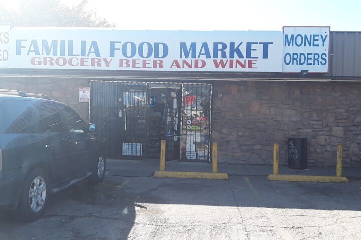 Familia Food Market