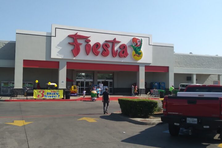Fiesta Mart #40