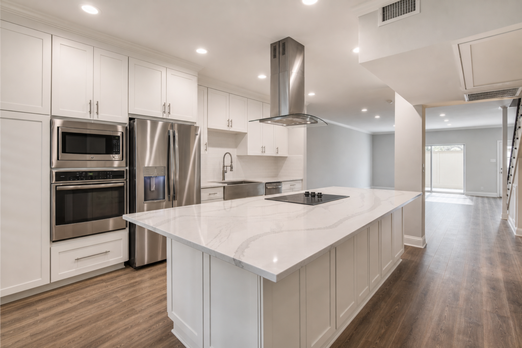 A Modern Life Inside a 1964 Northpark Gardens Townhome