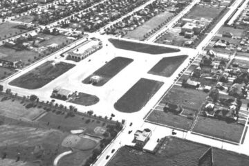 How Highland Park Village Changed American Shopping